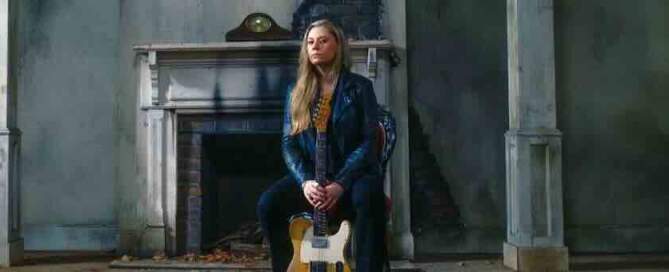 Joanne Shaw Taylor, photo, What Are You Gonna To Do Now?'