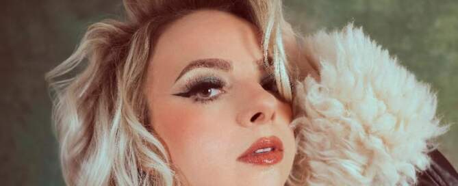 Samantha Fish, photo, Can Ya Handle The Heat?
